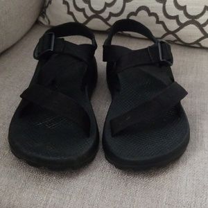 Mens 8/fits like women's 10 Chacos